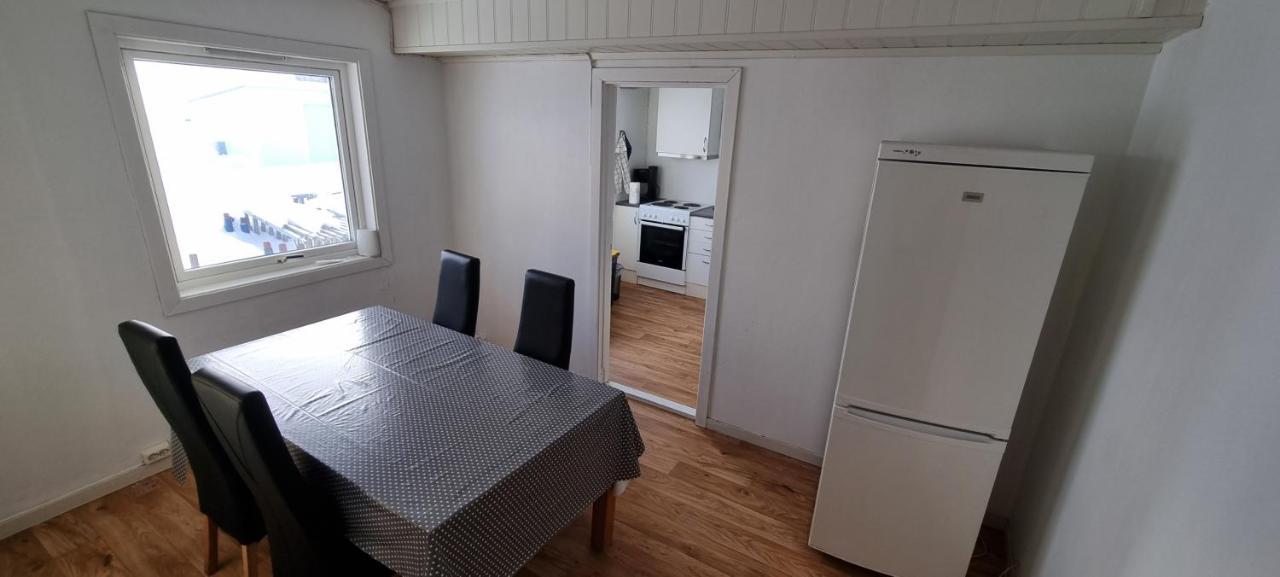 Sleep In Apartment Honningsvag Bagian luar foto
