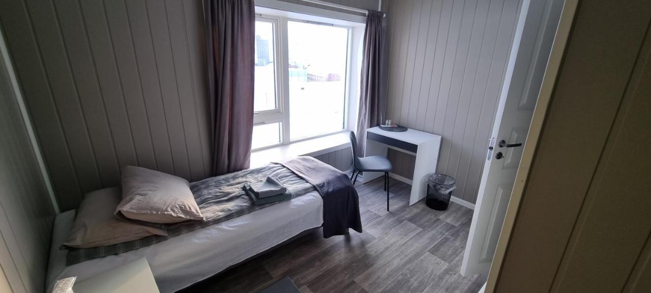 Sleep In Apartment Honningsvag Bagian luar foto