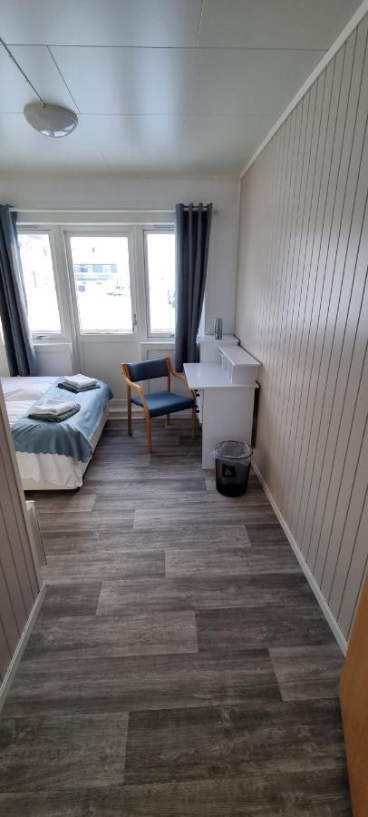 Sleep In Apartment Honningsvag Bagian luar foto