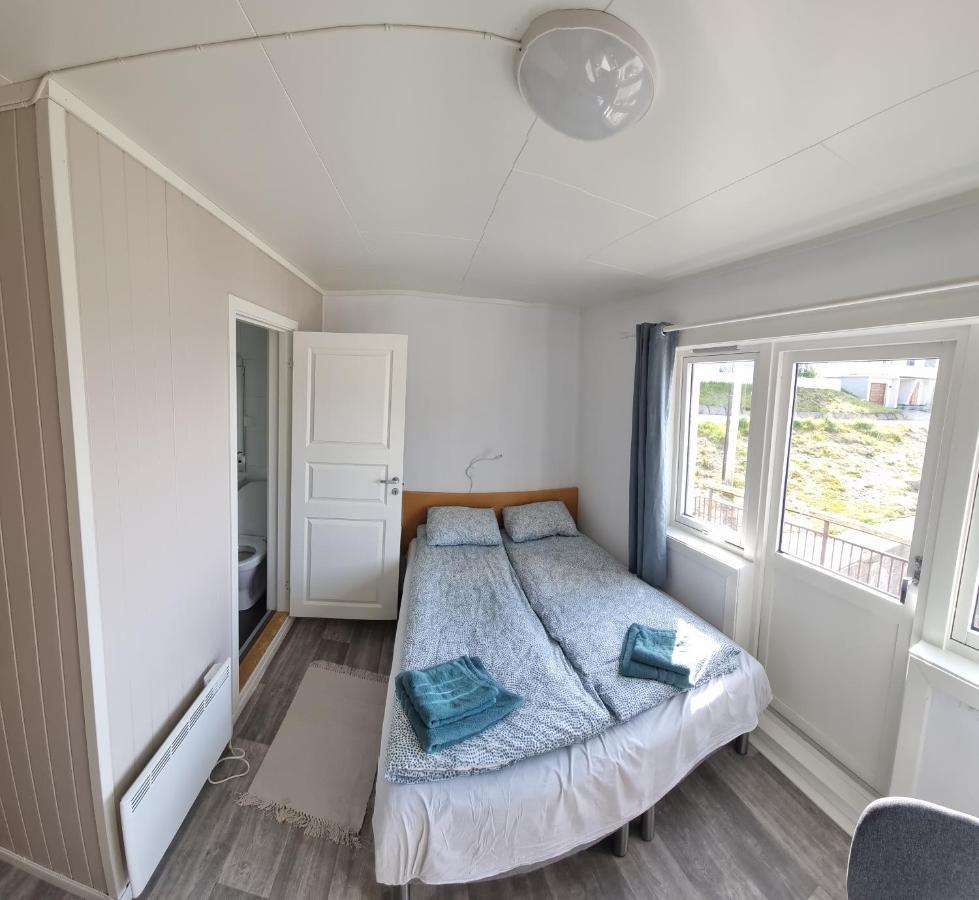 Sleep In Apartment Honningsvag Bagian luar foto
